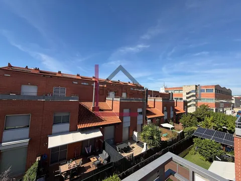 Casa de 229 m² a Sant Quirze del Vallès
