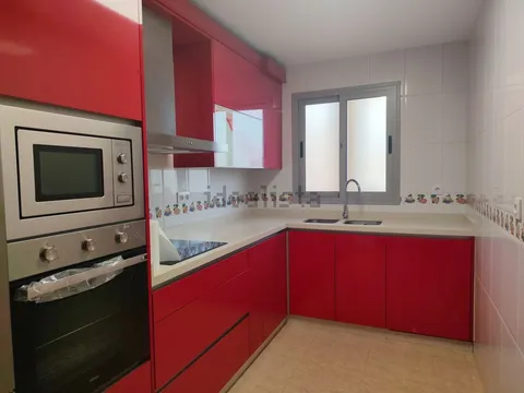 Appartement 80 m² à Vícar