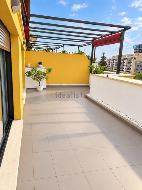 Flat 190 m² in Córdoba (2/23)
