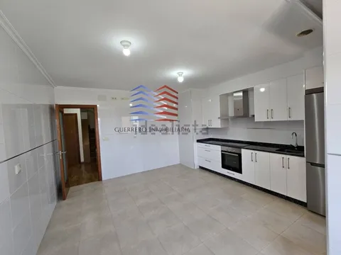 Pis de 147 m² a Ourense