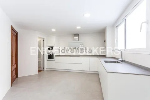 Pis de 200 m² a València