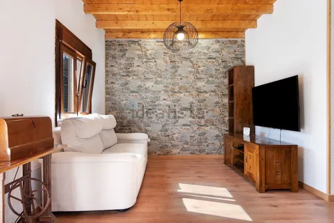 Casa de 65 m² a Vega de San Mateo