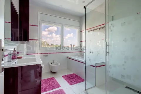 Casa de 434 m² a Castelldefels