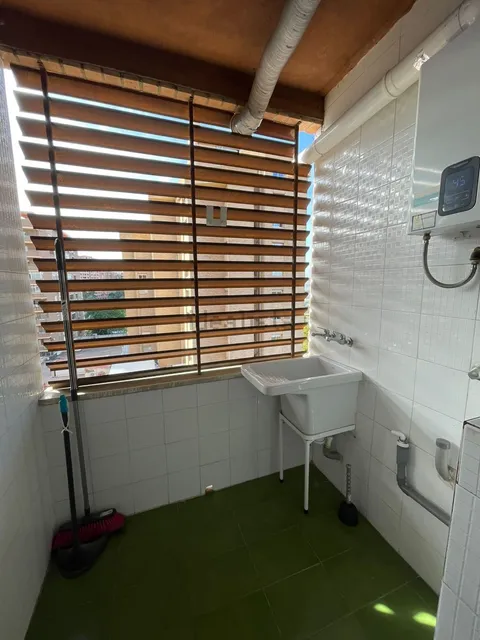 Wohnung 112 m² in Valencia