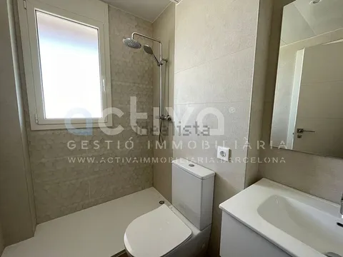 Pis de 80 m² a Sant Feliu de Llobregat