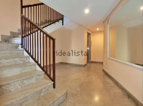 Wohnung 98 m² in Madrid