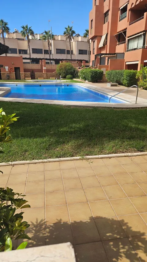 Pis de 90 m² a Roquetas de Mar