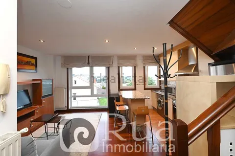 Pis de 77 m² a Oleiros