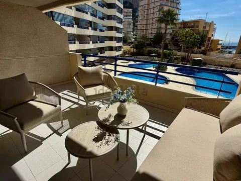 Pis de 80 m² a Calp (2/18)