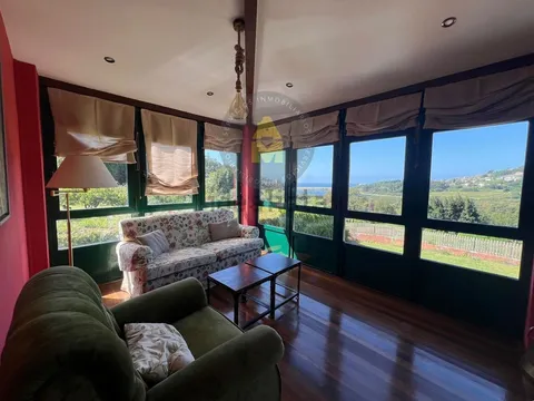 Haus 290 m² in Ferrol