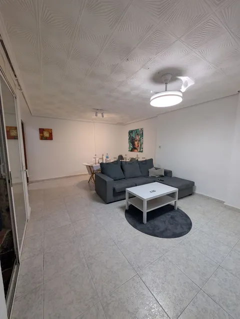 Quarto para alugar, Cheste