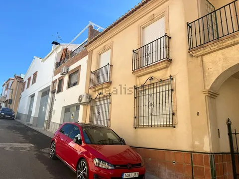 House 223 m² in Huétor Vega