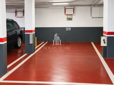 Wohnung 118 m² in Madrid