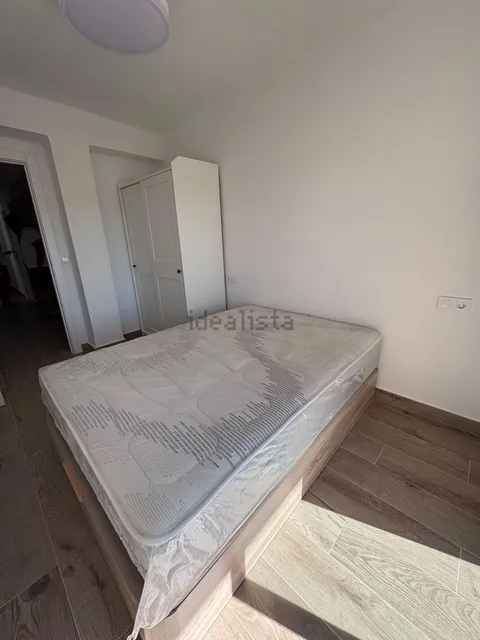 Chambre à louer, Valence