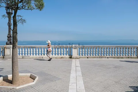 Flat 101 m² in Cádiz