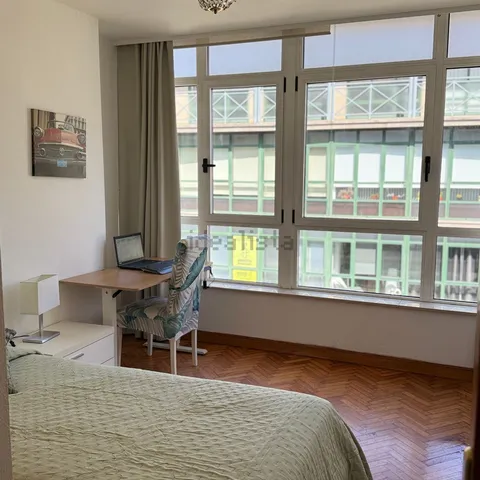 Habitació de lloguer, Santiago de Compostel·la (4/5)