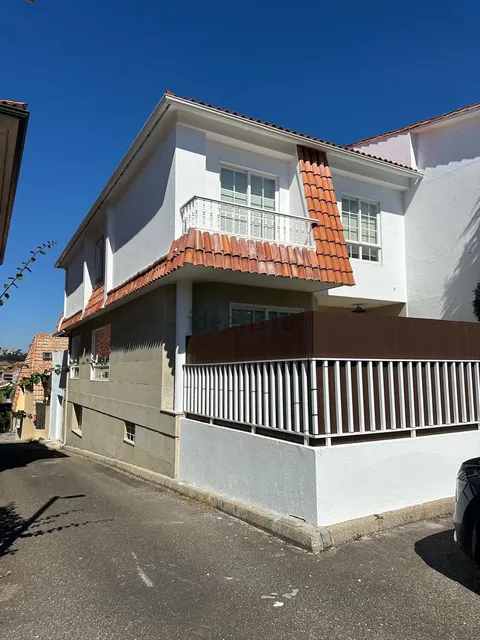 Haus 250 m² in Baiona