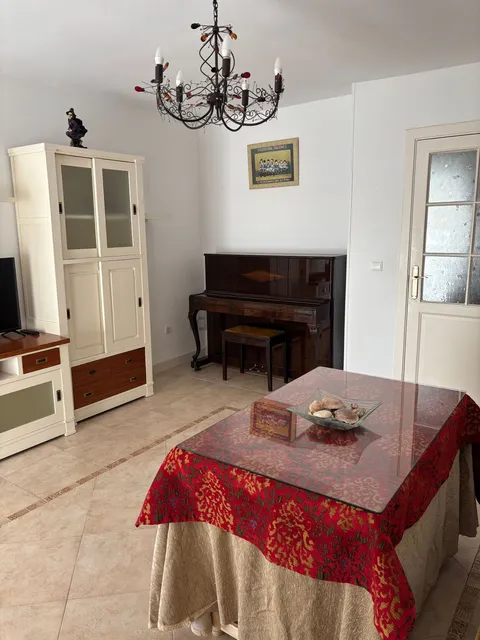 Wohnung 90 m² in Granada