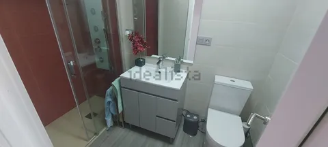 Habitació de lloguer, Madrid (2/9)