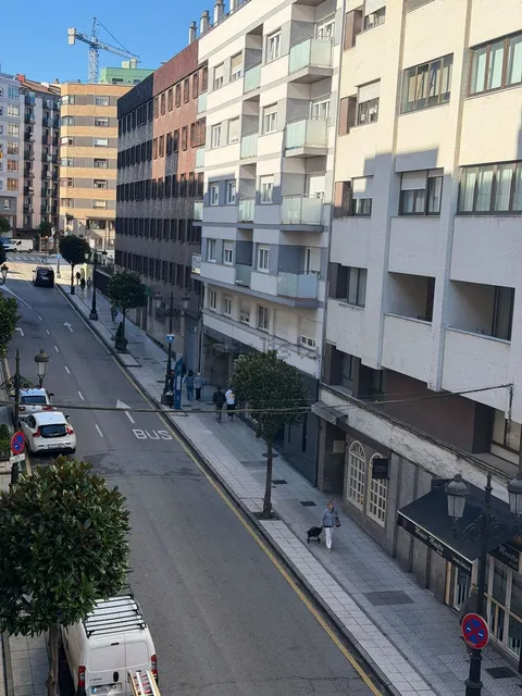 Wohnung 80 m² in Oviedo