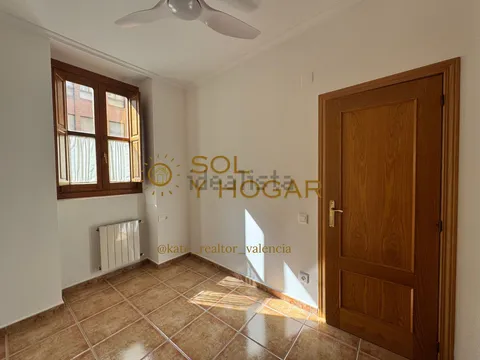 Pis de 78 m² a València