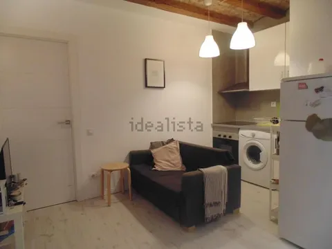 Flat 35 m² in Barcelona (2/14)