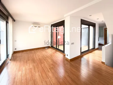Casa de 277 m² a l'Hospitalet de Llobregat