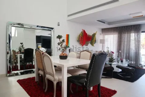 Haus 180 m² in Estepona