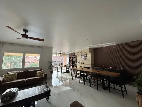 Casa de 488 m² a Castelldefels