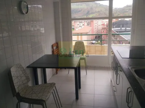 Wohnung 90 m² in Bilbao