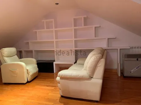 Room for rent, Jaca