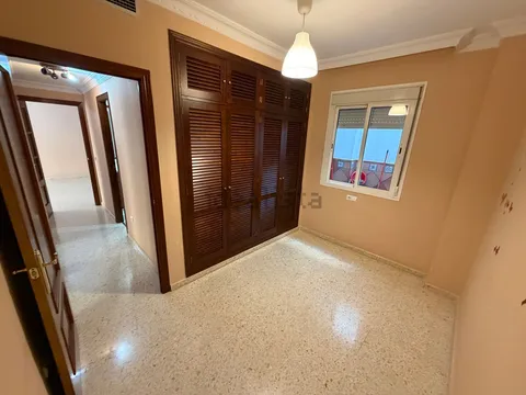 Apartamento 93 m² em Dos Hermanas