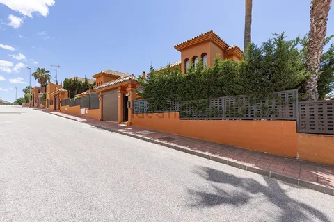 Casa de 282 m² a Benalmádena