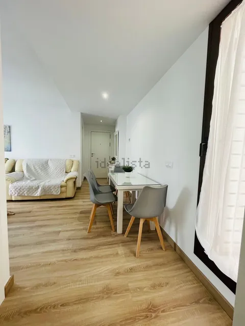 Pis de 75 m² a Dos Hermanas