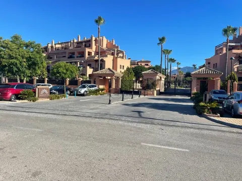 Wohnung 120 m² in Estepona