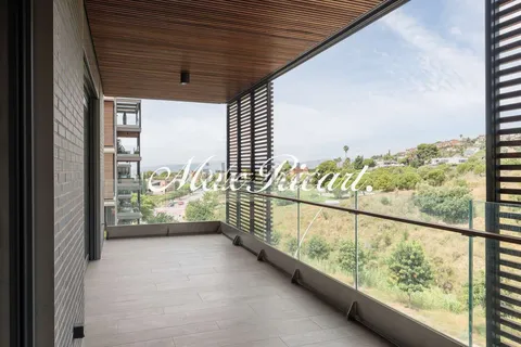 Pis de 133 m² a Esplugues de Llobregat (2/32)