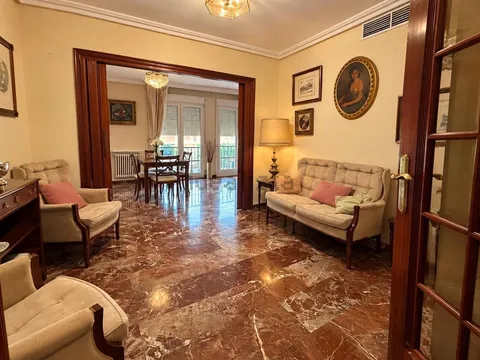 Pis de 165 m² a Còrdova