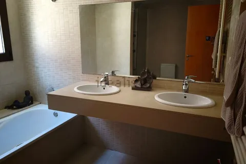 Casa de 386 m² a Bétera