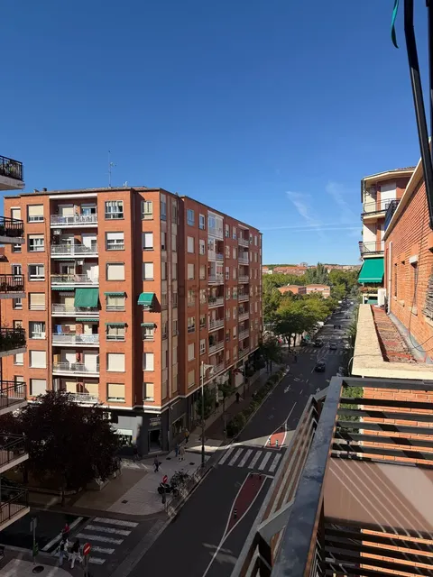 Habitació de lloguer, Logronyo