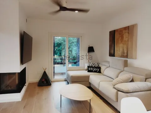 Habitació de lloguer, Roda de Berà
