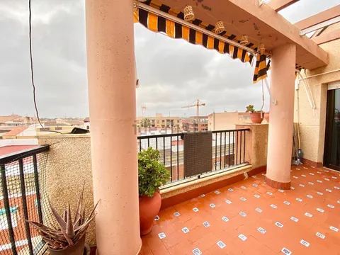 Wohnung 70 m² in San Pedro del Pinatar (2/24)