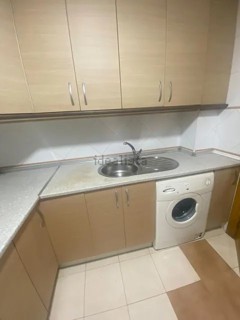 Pis de 75 m² a La Zubia (3/6)
