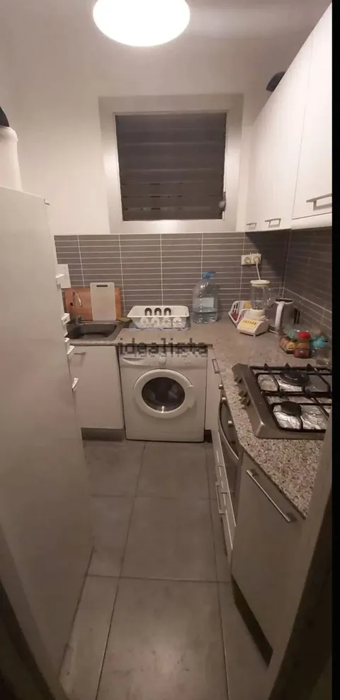 Room for rent, Barcelona (2/9)