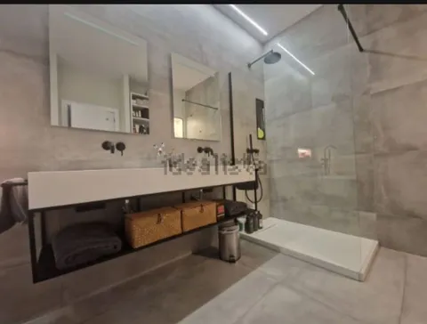 Wohnung 130 m² in Barcelona