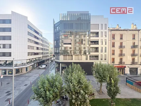 Appartement 74 m² à Pampelune