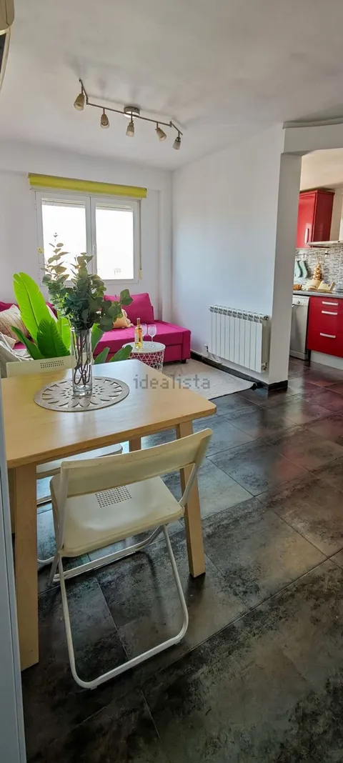 Habitació de lloguer, Saragossa (4/6)