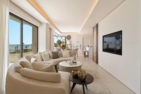 Pis de 180 m² a Estepona