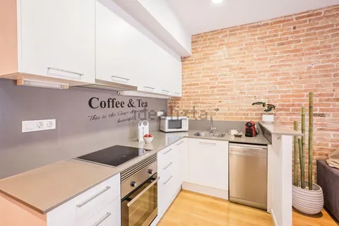 Квартира 65 м² в Барселоне