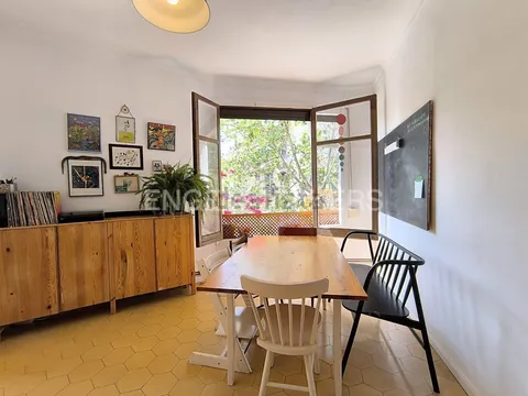Apartamento 101 m² em Barcelona
