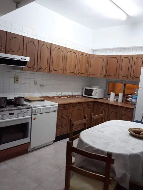 Habitació de lloguer, Logronyo